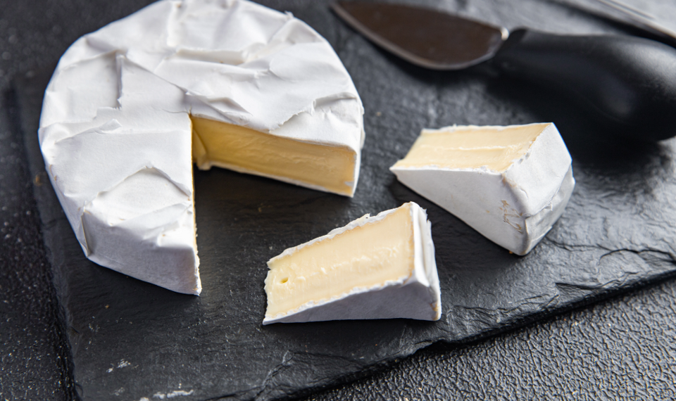 よくみる白カビチーズのイメージ