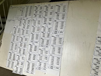 審査結果の貼りだし