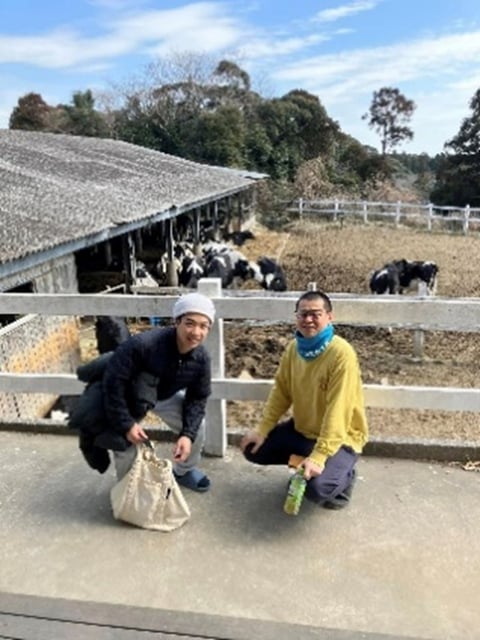 ホエイ豚プロジェクトリーダー大倉さん（右）と岡田さん（左）本業はチーズ職人です