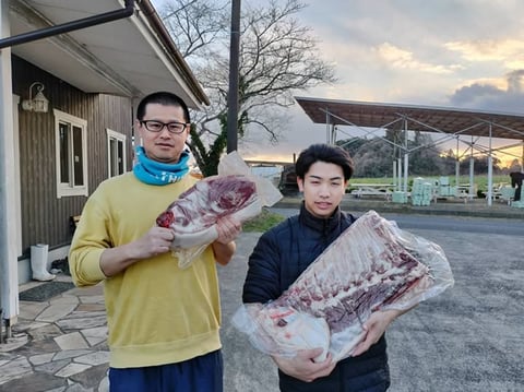 大倉さんと岡田さんとホエイ豚さん。プロジェクトはこれからも続きます