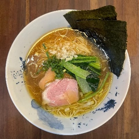 ホエイ豚さんの骨を全て引き受けてくださったラーメン店さんのホエイ豚骨ラーメン