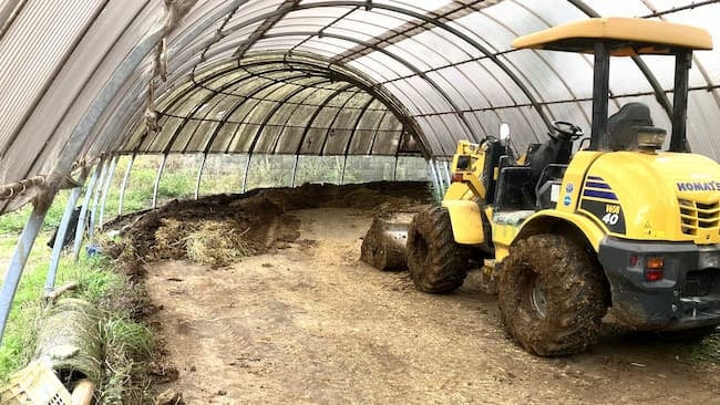 植村牧場さんの堆肥舎