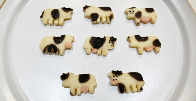 色んなパターンの牛クッキー